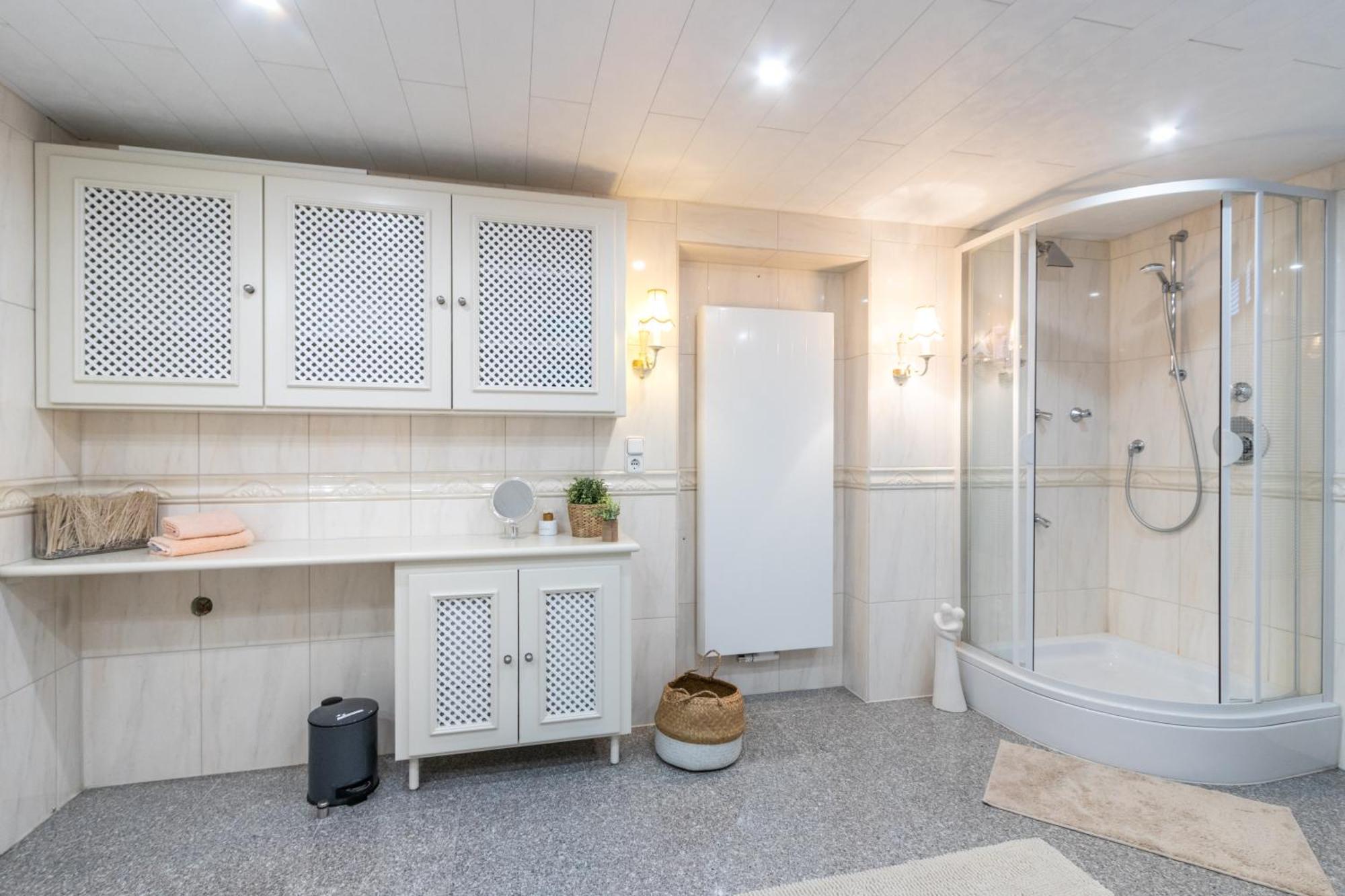 Eifelbergversteck Grosse Und Moderne Einliegerwohnung In מאיין מראה חיצוני תמונה